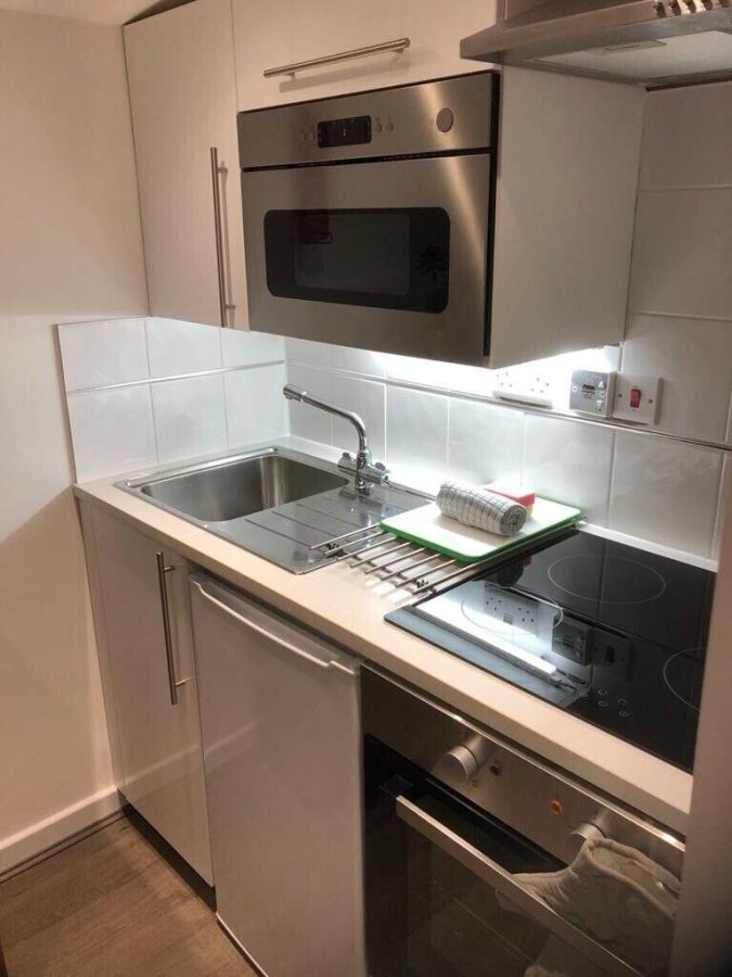 Bright and fully furnished 28 m² studio apartment located on the second floor, in the vibrant Amsterdam Zuidoost district.